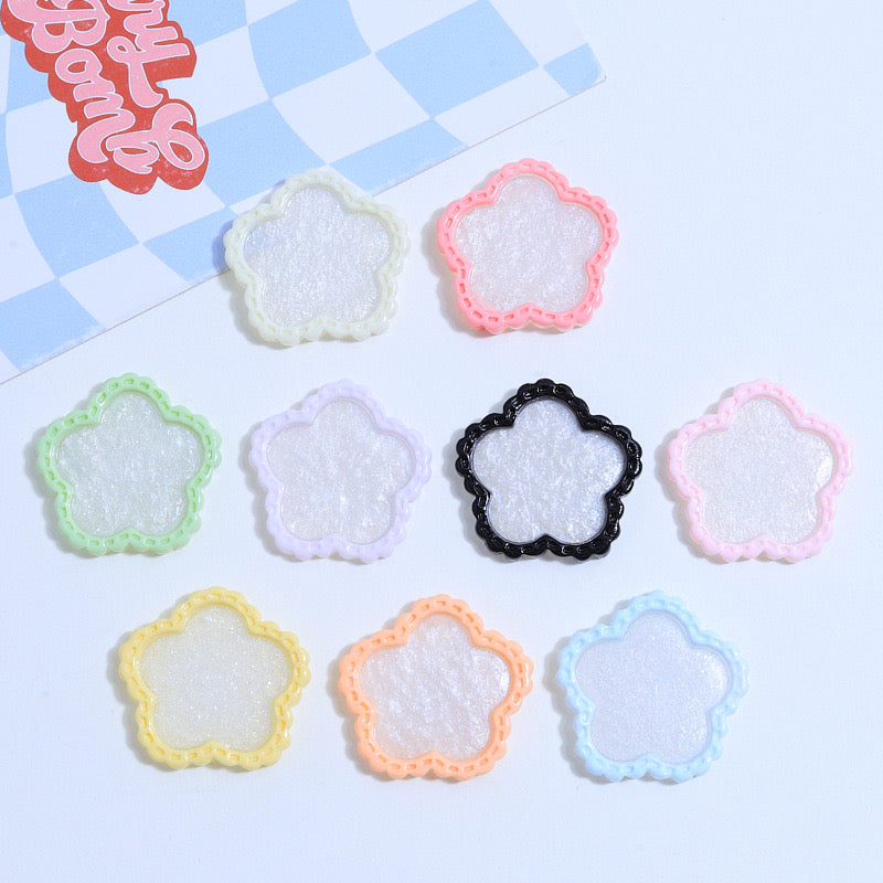 Flower shape resin accessories