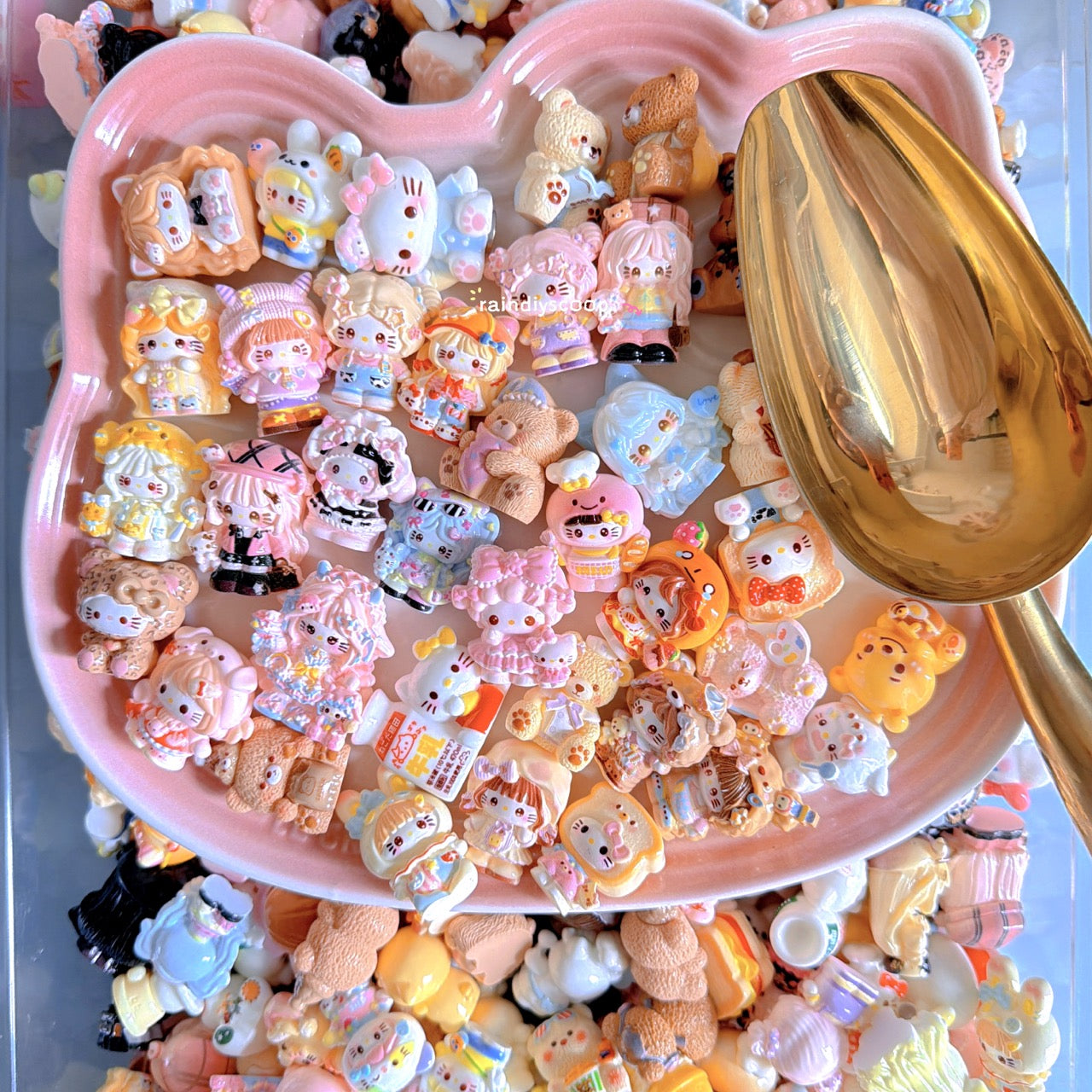 3D Selected resin cartoon charm mix