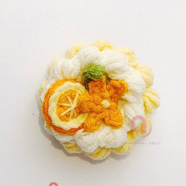 Knitted handcrafted pins