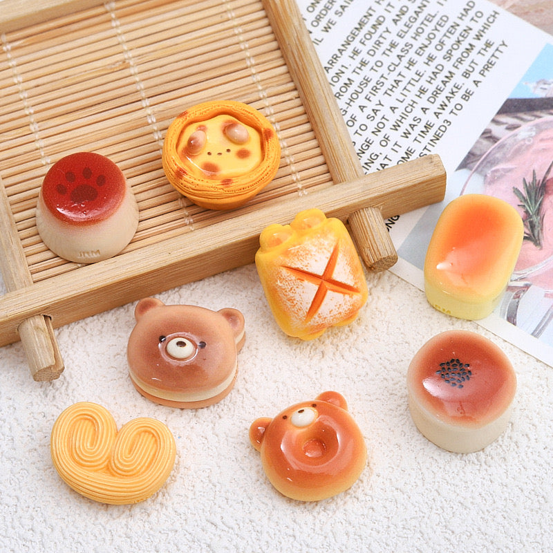 Resin cartoon bread