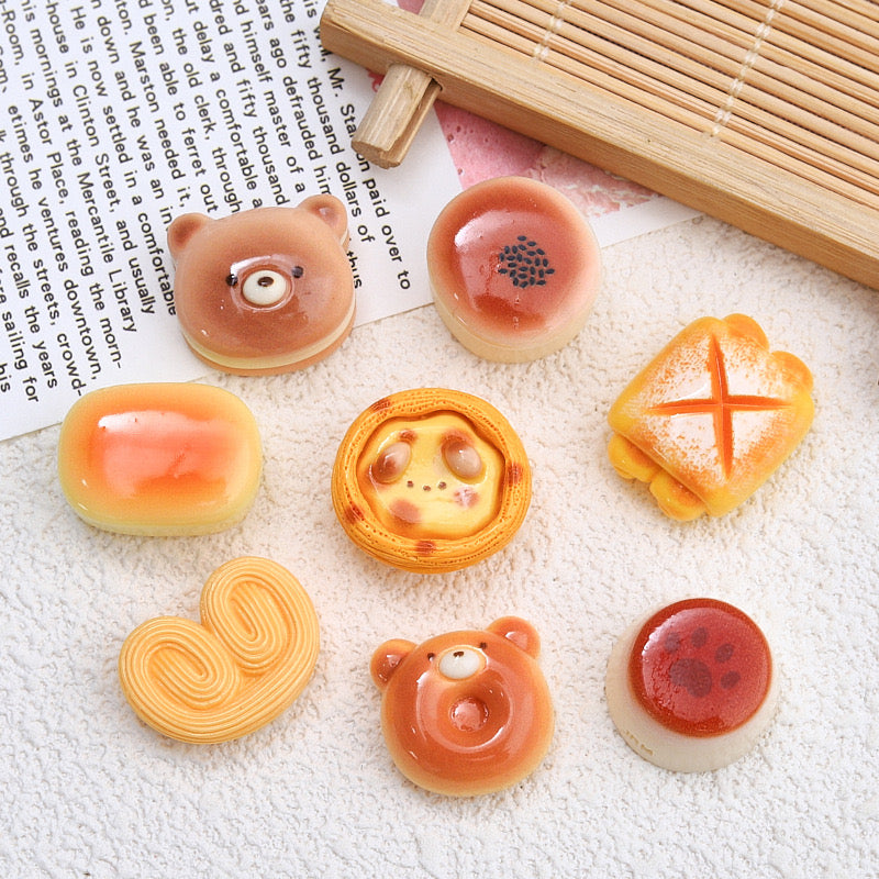 Resin cartoon bread