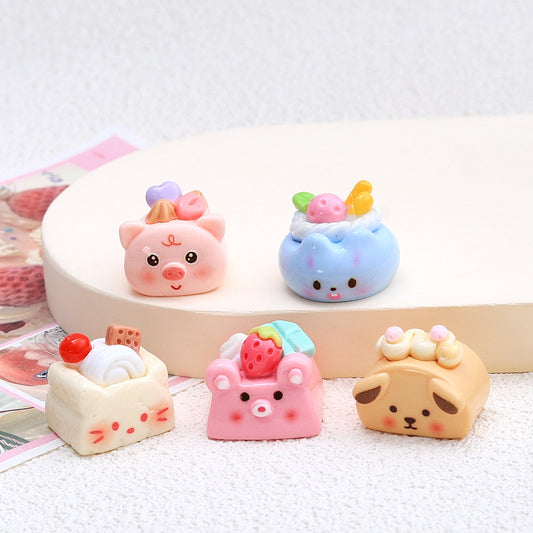 Bear cake resin cartoon charm