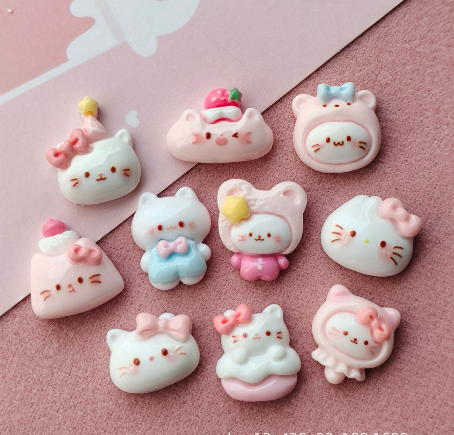 Kitty cute resin cartoon