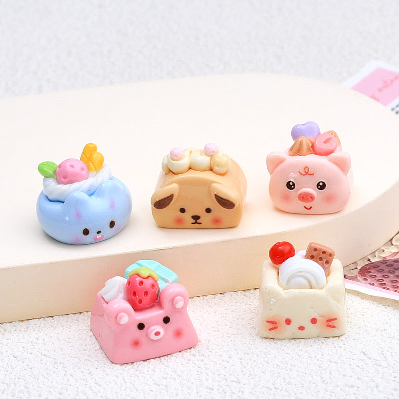 Bear cake resin cartoon charm