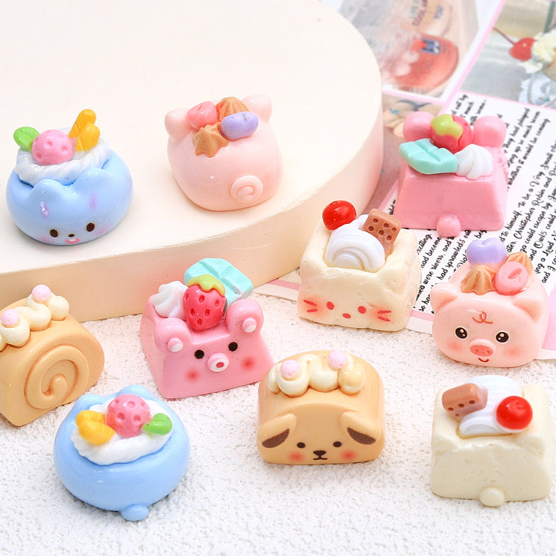 Bear cake resin cartoon charm