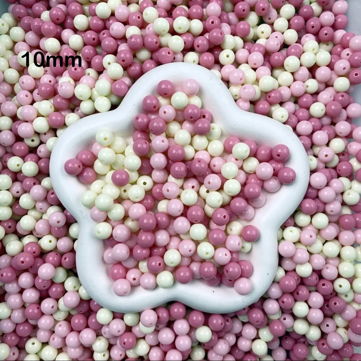 Strawberry milkshake color round beads