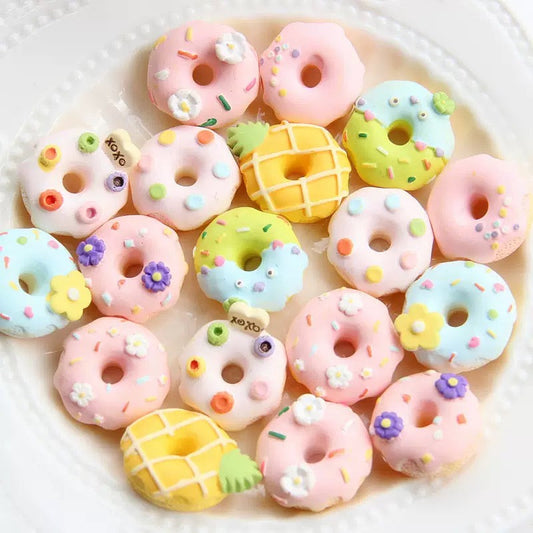 Donut resin cartoon charm