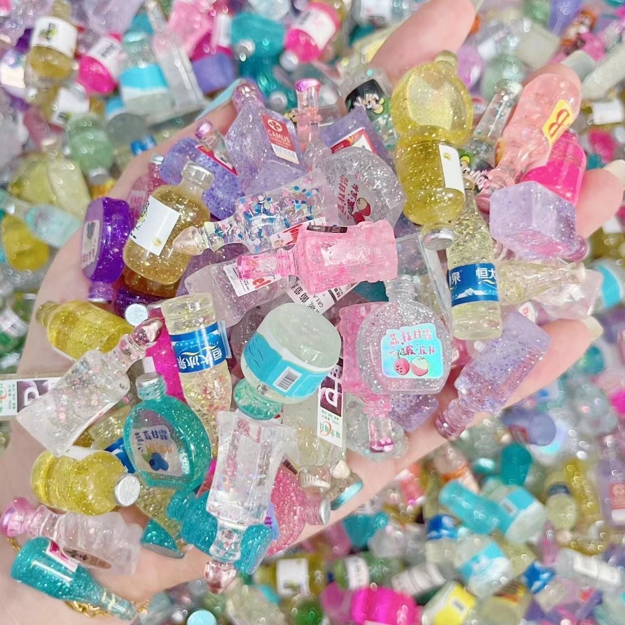 The charm of luminous mini bottle resin