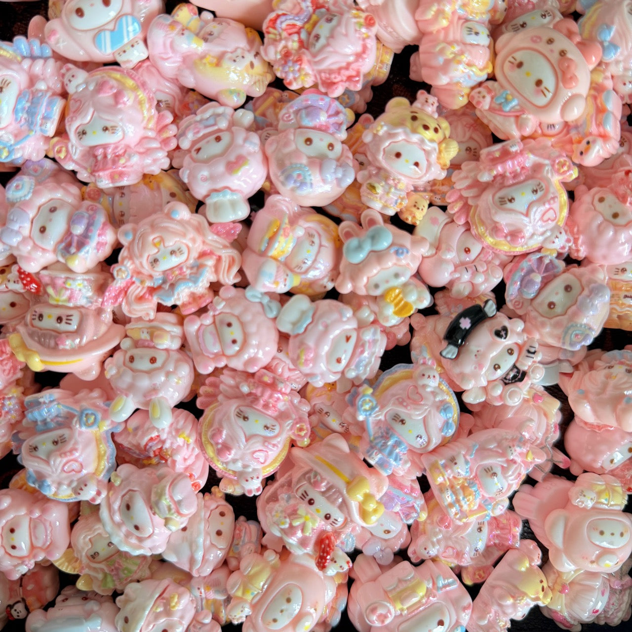 Selected resin cartoon charm mix