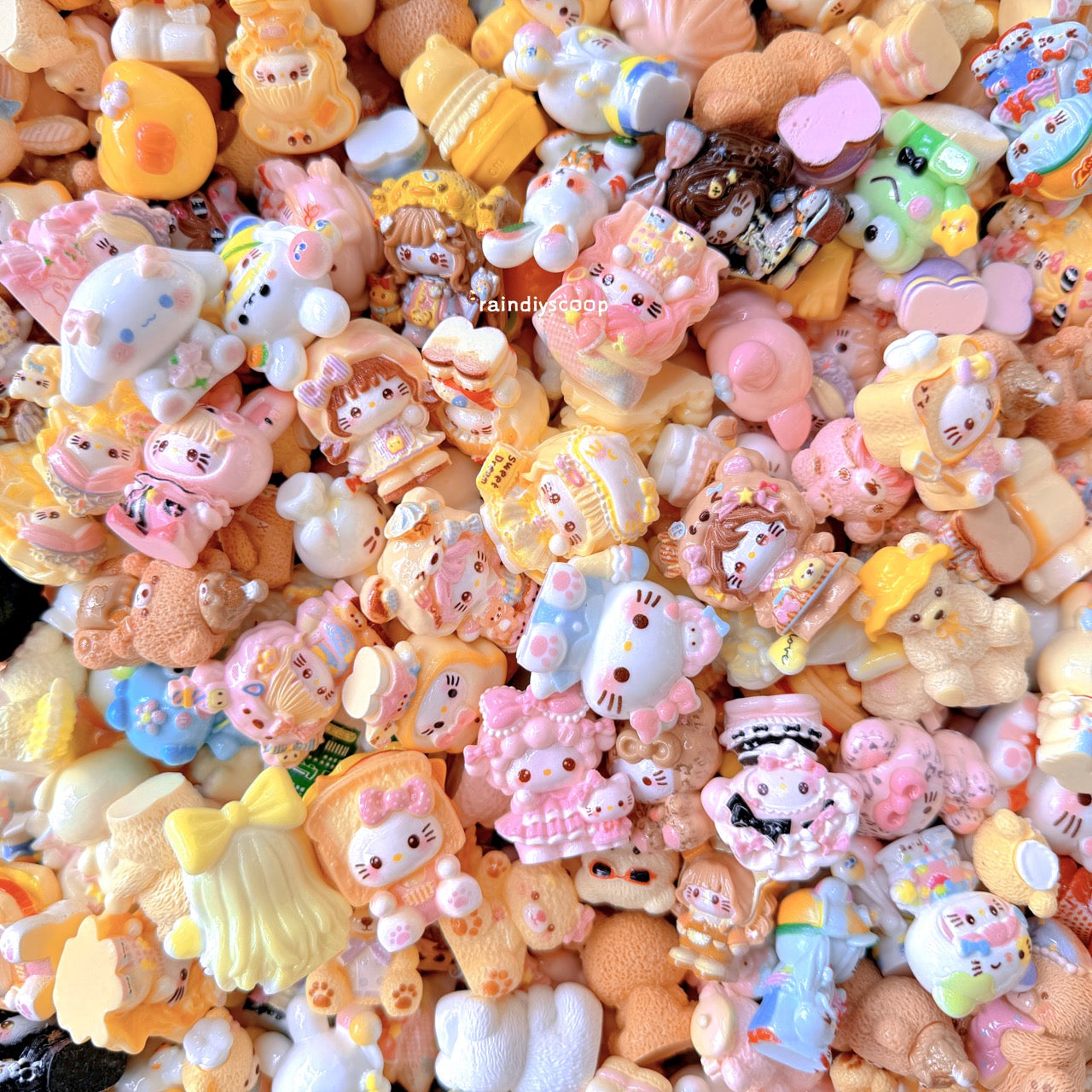 3D Selected resin cartoon charm mix